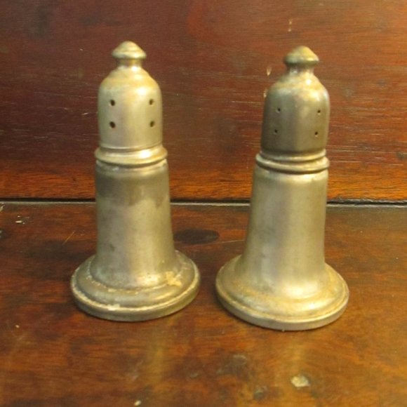 Vintage Empire Pewter Salt & Pepper Shakers - Picture 1 of 3